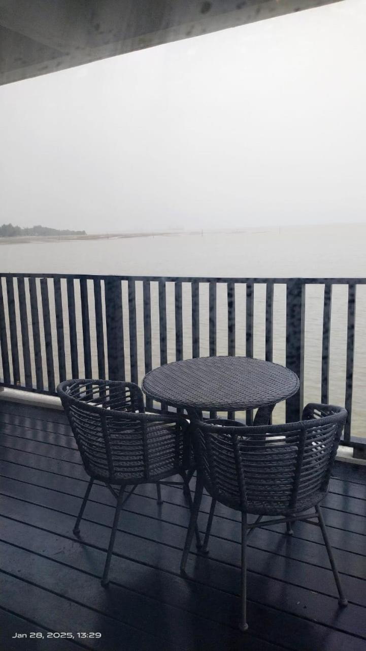 Ark Goldcoast Resort Sepang Buitenkant foto