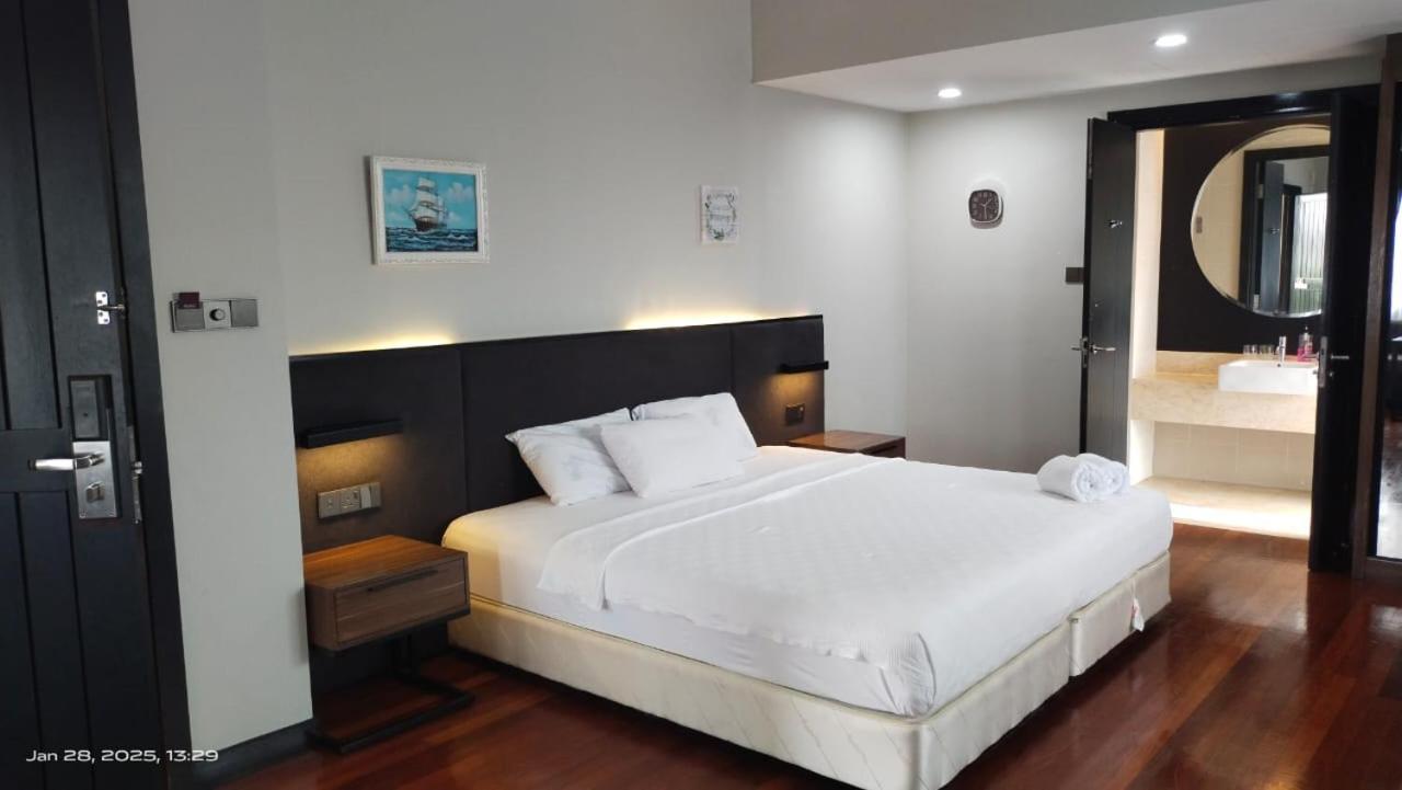 Ark Goldcoast Resort Sepang Buitenkant foto