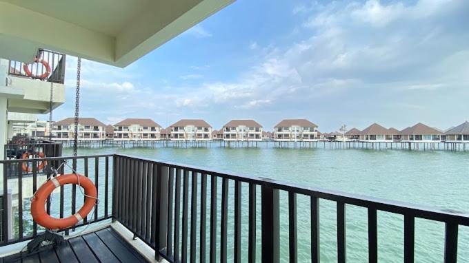 Ark Goldcoast Resort Sepang Buitenkant foto